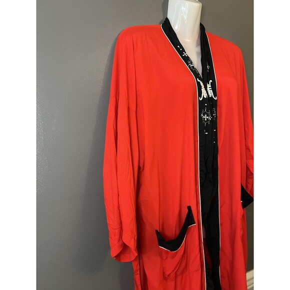 Plum Blossoms Robe Mens Large Red Kimono Belted Embroidered Contrast Trim - Picture 10 of 13